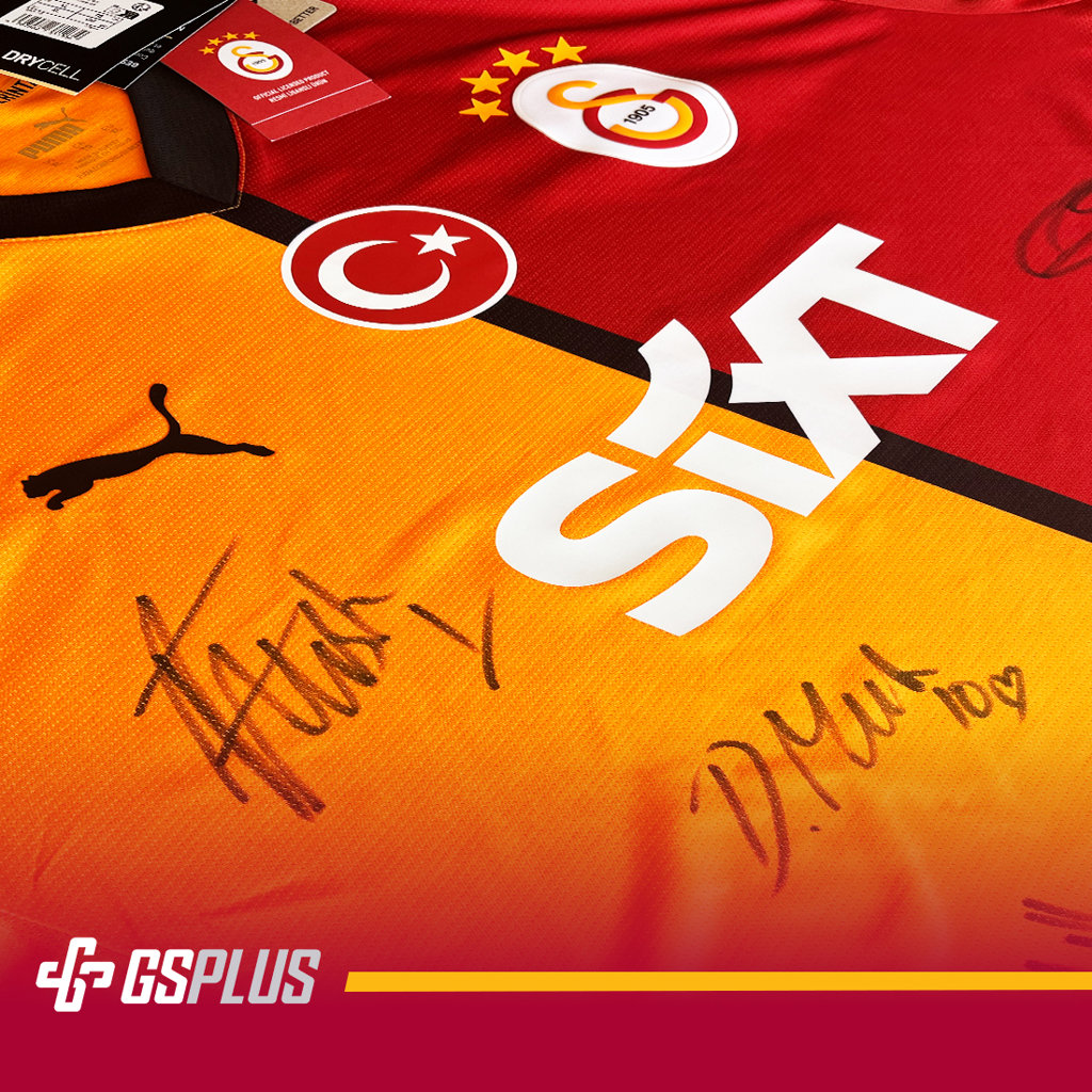 Maçın Yıldızından İmzalı Forma